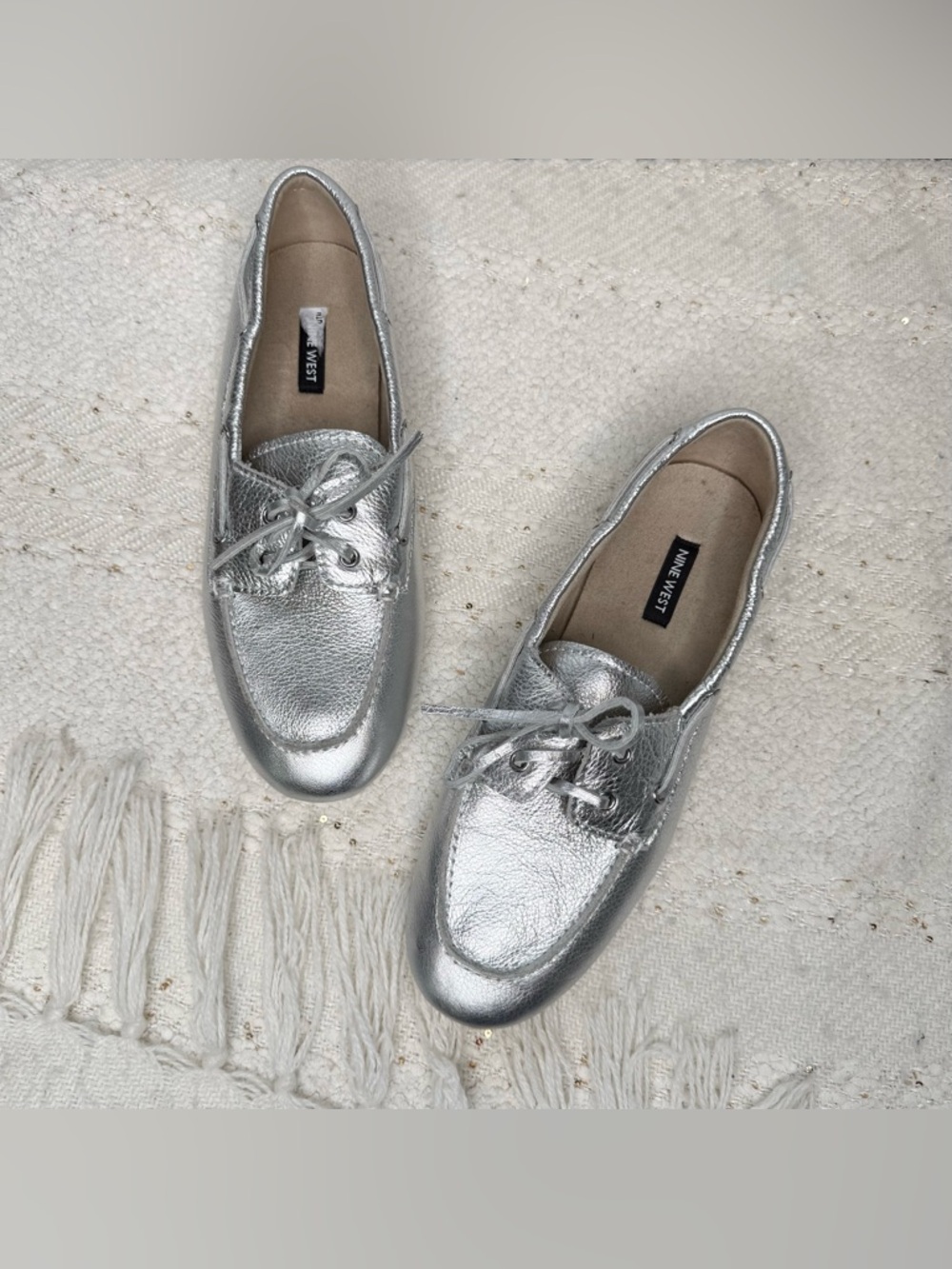 Nine West silver metallic leather sneakers 9.5
